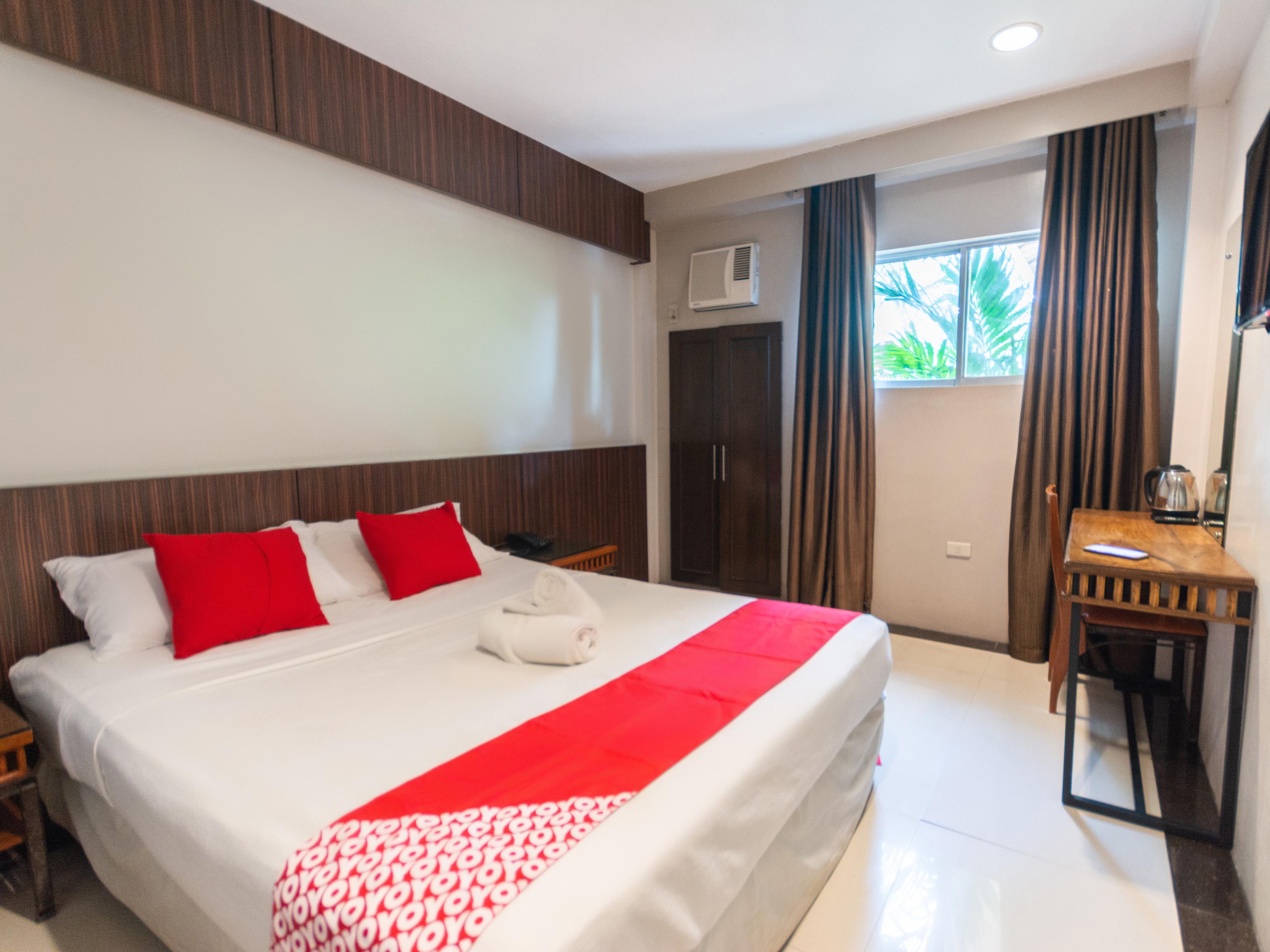 Chito'S Hotel Iloilo City Bagian luar foto