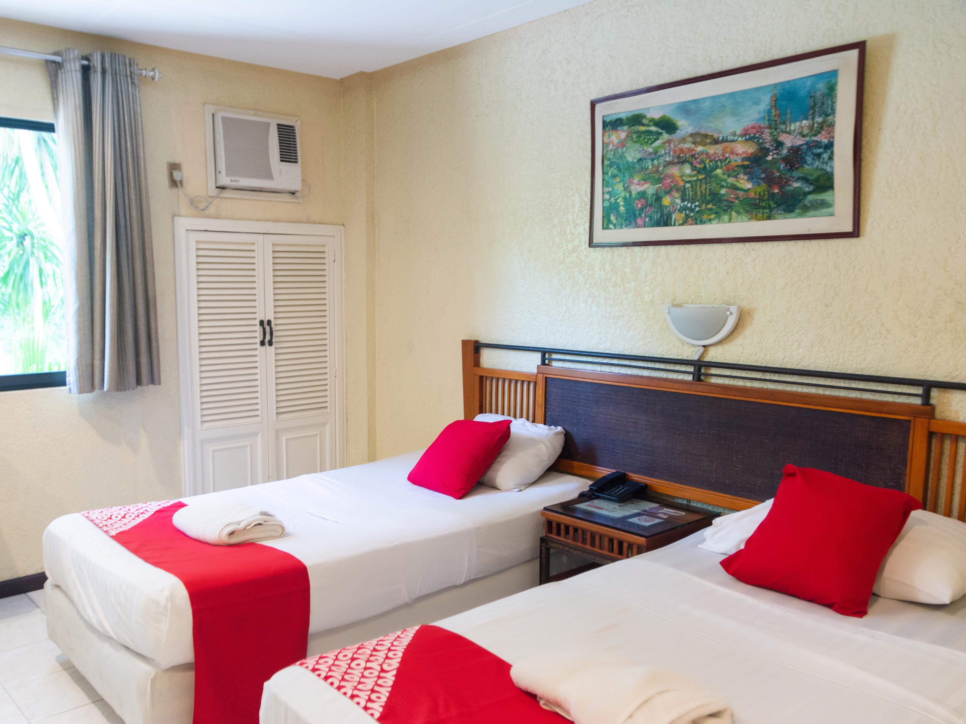 Chito'S Hotel Iloilo City Bagian luar foto