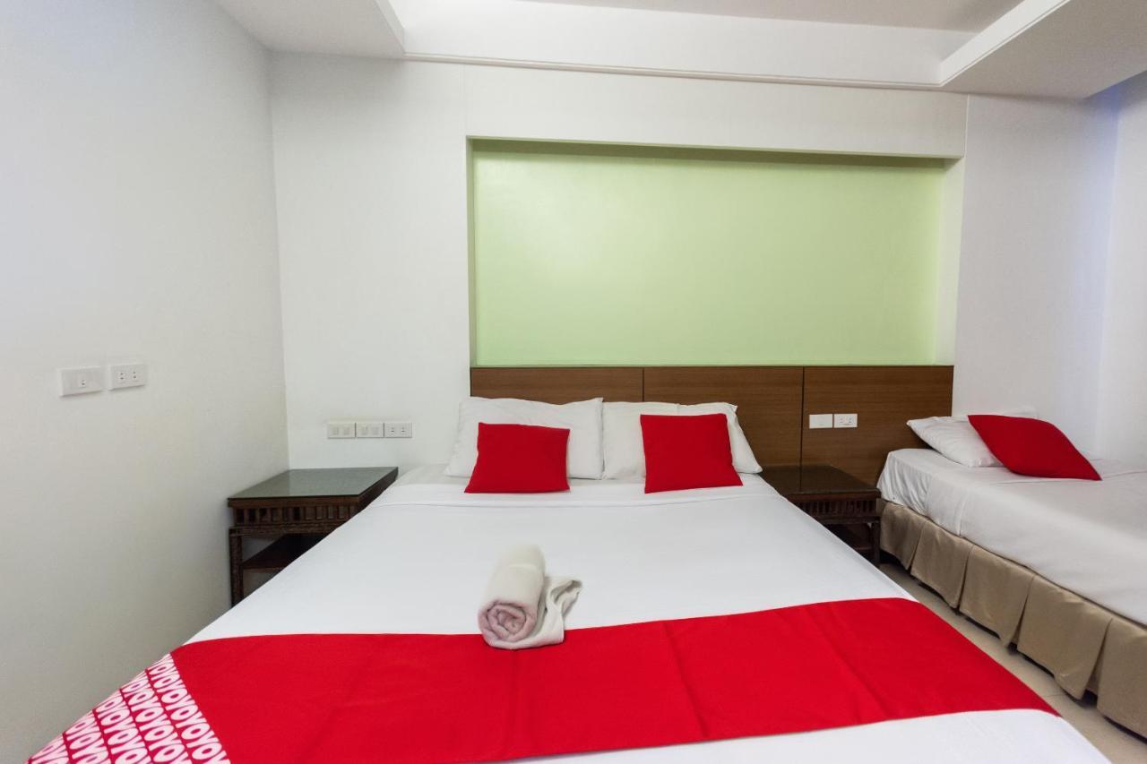 Chito'S Hotel Iloilo City Bagian luar foto